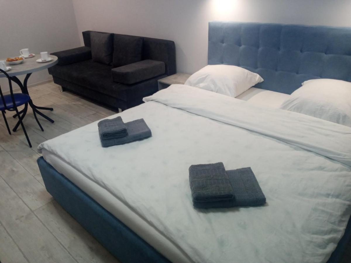 Apartament Yescity! Uzjhorod Exteriör bild