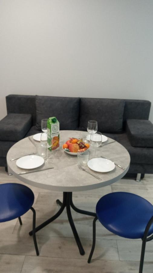 Apartament Yescity! Uzjhorod Exteriör bild