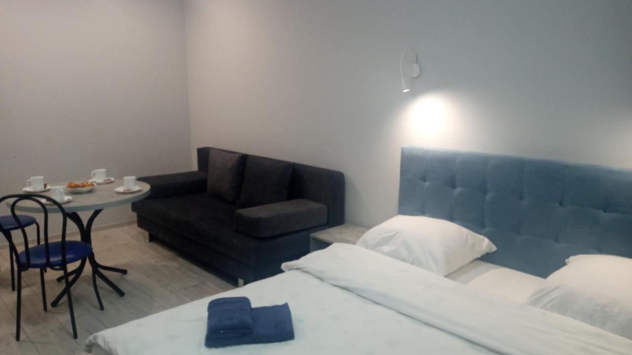 Apartament Yescity! Uzjhorod Exteriör bild