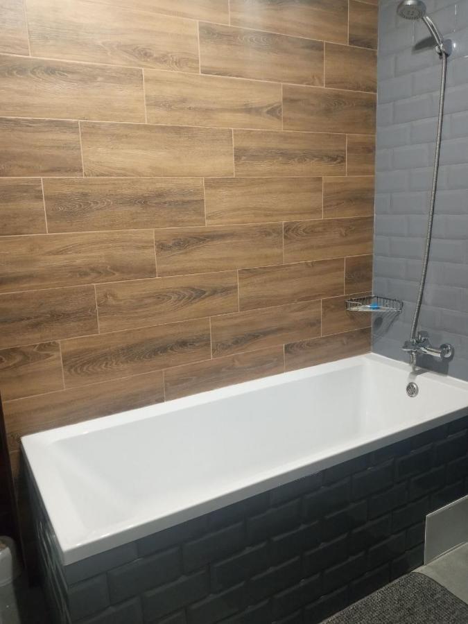 Apartament Yescity! Uzjhorod Exteriör bild