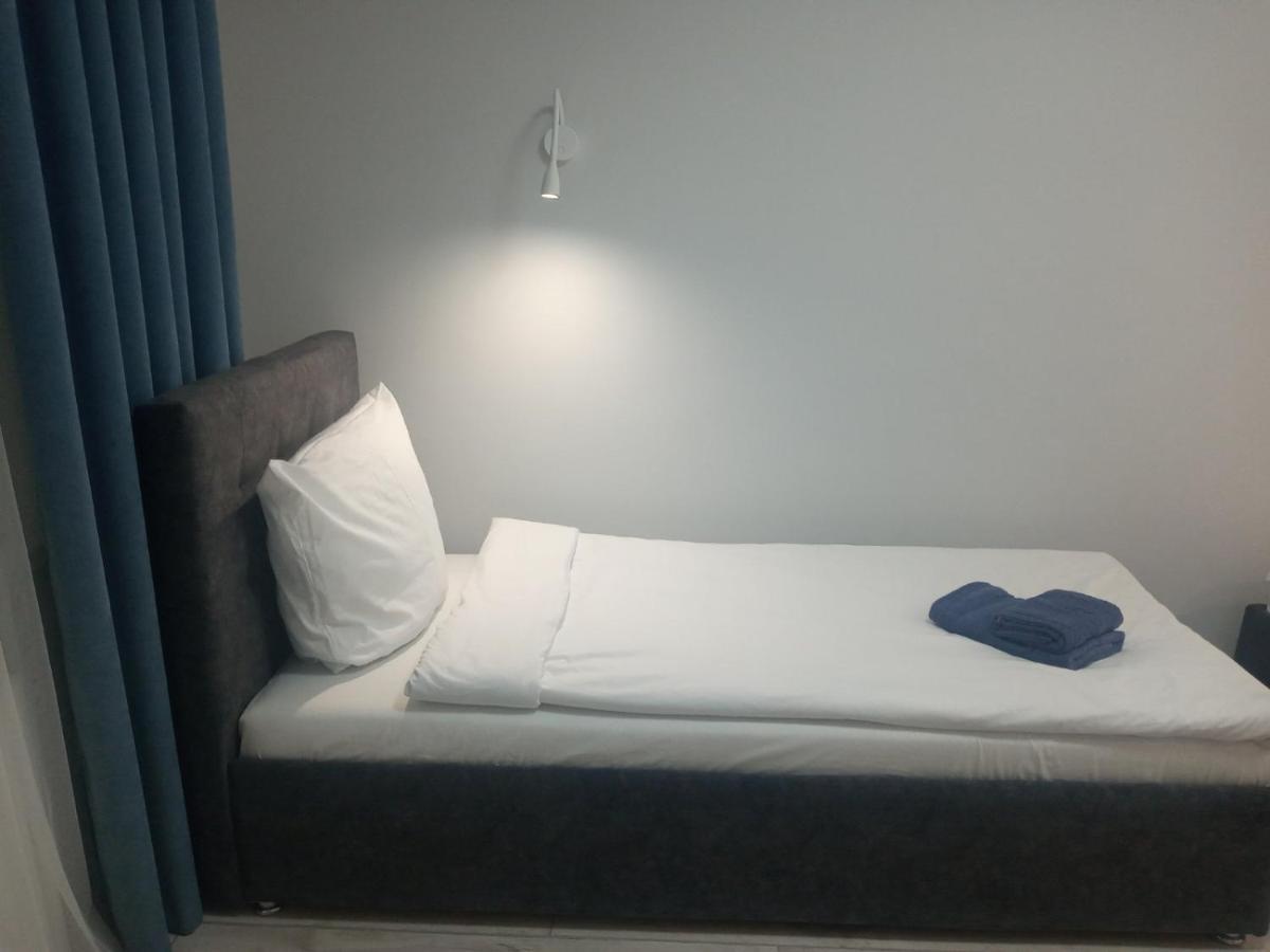 Apartament Yescity! Uzjhorod Exteriör bild
